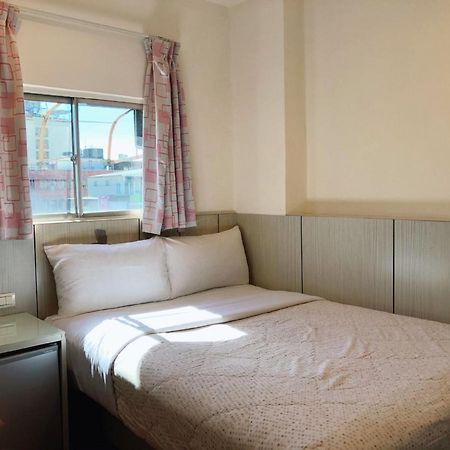 Ruei Gung Business Hotel Cao Hùng Ngoại thất bức ảnh