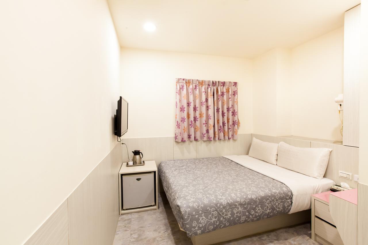 Ruei Gung Business Hotel Cao Hùng Ngoại thất bức ảnh