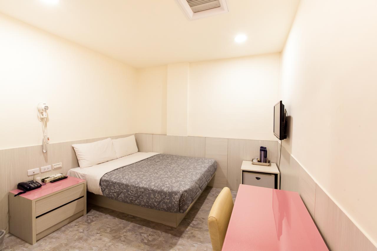 Ruei Gung Business Hotel Cao Hùng Ngoại thất bức ảnh