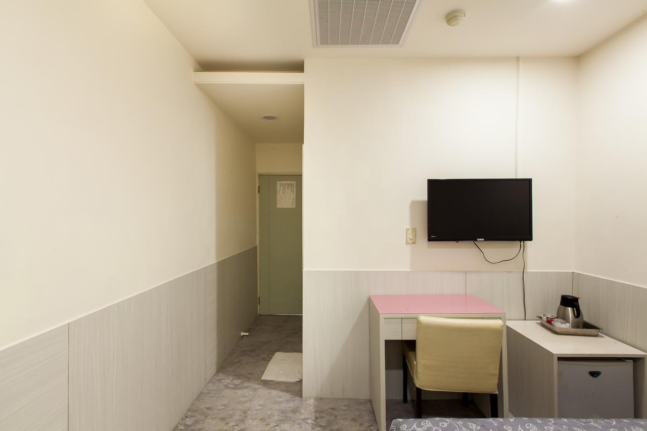 Ruei Gung Business Hotel Cao Hùng Ngoại thất bức ảnh