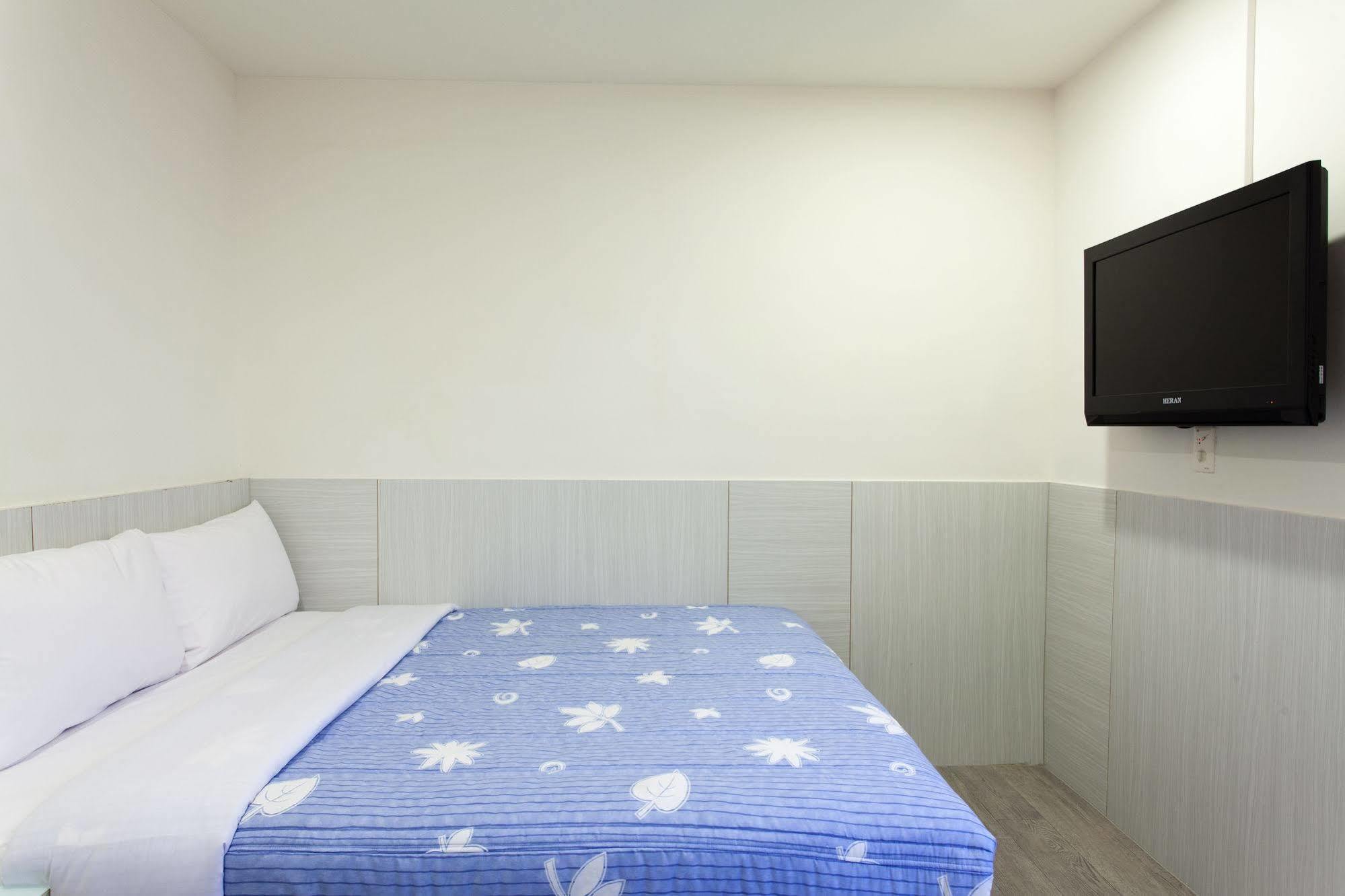 Ruei Gung Business Hotel Cao Hùng Ngoại thất bức ảnh